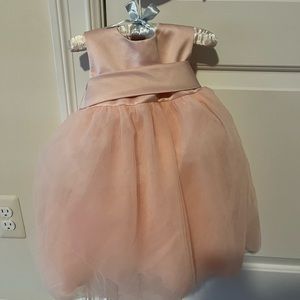 Beautiful flower 🌸 girl dress. Size 18M